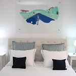 Casa Do Cais 4*